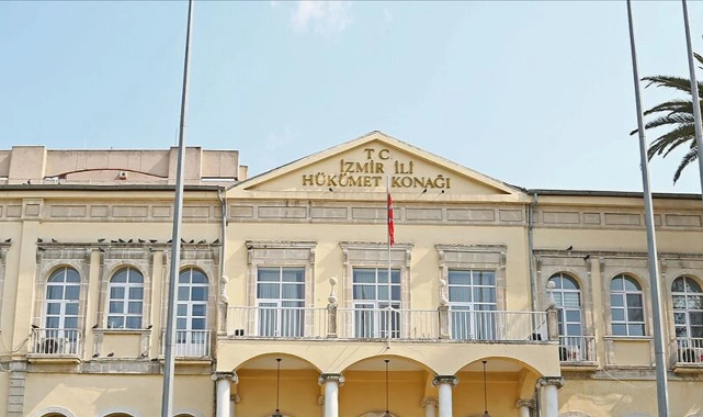 İzmir'de birçok projeye 7/24 izin!