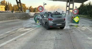 İzmir’de otomobil bariyerlere çarpıp alev aldı: Genç doktor hayatını kaybetti!