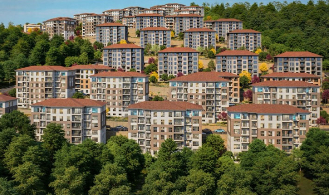 İzmir’deki 6 TOKİ projesinde 11 milyarlık imzalar