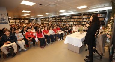 Kitap, sanat ve felsefe Efes Selçuk'ta buluşuyor