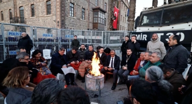 Meslek Fabrikası gerilimi 4. gününde: Başkan Tugay içeri alınmadı