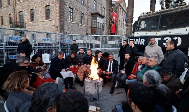Meslek Fabrikası gerilimi 4. gününde: Başkan Tugay içeri alınmadı