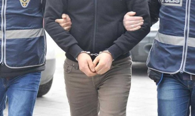 Okul saldırılarına yönelik çalışmalar sürüyor: İzmir'de iki kişi tutuklandı!