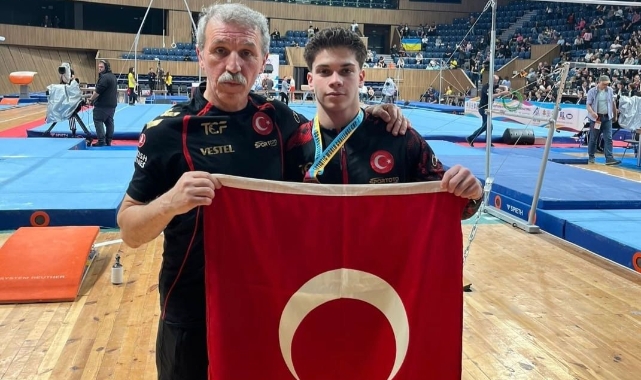 Büyükşehir’in sporcusu Altan'dan altın madalya