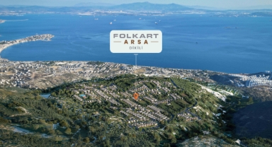 Folkart Arsa Dikili'de müstakil villa imarlı tapu teslimleri başladı
