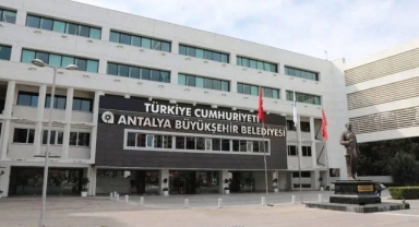 Antalya Büyükşehir Belediyesi'ne yeni operasyon: 10 kişiye gözaltı 
