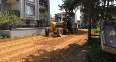 Başkan Çiçek talimat verdi, Menderesliler yol ve otopark kazandı!