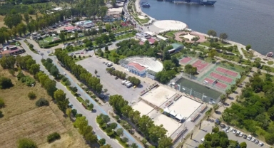 Başkan Tugay'dan 'İnciraltı planları' mesajı: Yoğun yapılaşma olmayacak!