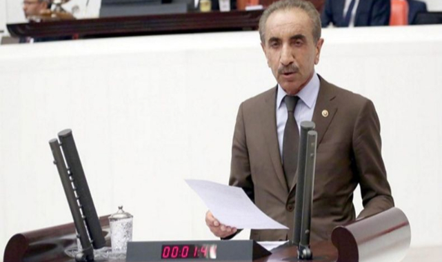 Başkan Yiğit'in babası Ali Yiğit'ten gözaltı tepkisi: Gönderilen para erzak desteği!