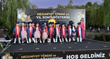 Büyükşehir Çocuk Eğitim Merkezlerinde Mezuniyet Heyecanı Yaşandı