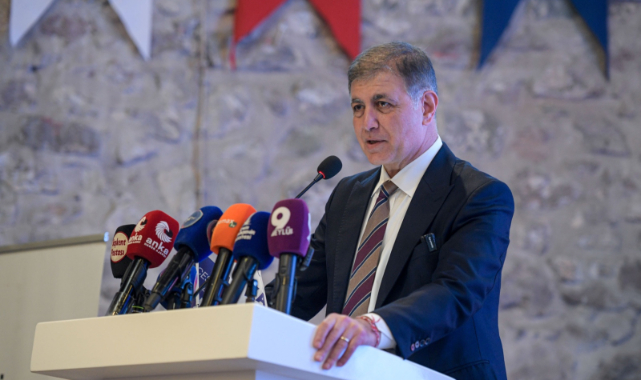 Cemil Tugay, CHP’den istifa etti!