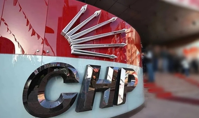 CHP’de olağanüstü kurultay çağrısına 84 eski vekilden daha d