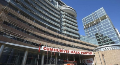 CHP'de olağanüstü kurultay için imzalar yarın teslim edilecek