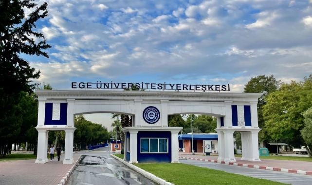 Ege Üniversitesi'nde 'yolsuzluk' operasyonu: 45 şüpheli hakk