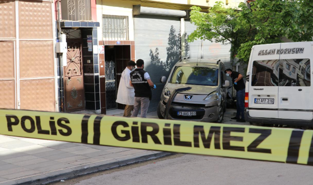 Eşini öldürüp kızını yaraladı: Savunmasında 'Konuşmak için gittim' dedi!