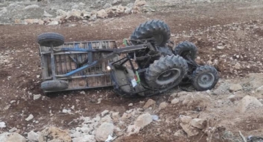 Gediz'de traktör faciası: 1 ölü, 1 yaralı!