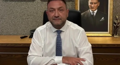 Gümrükçü beklediği desteği bulamadı: İlçe başkanları tek tek gruptan ayrıldı!