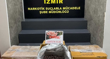 İzmir'de uyuşturucu operasyonu: 300 bin sentetik ecza ele geçirildi