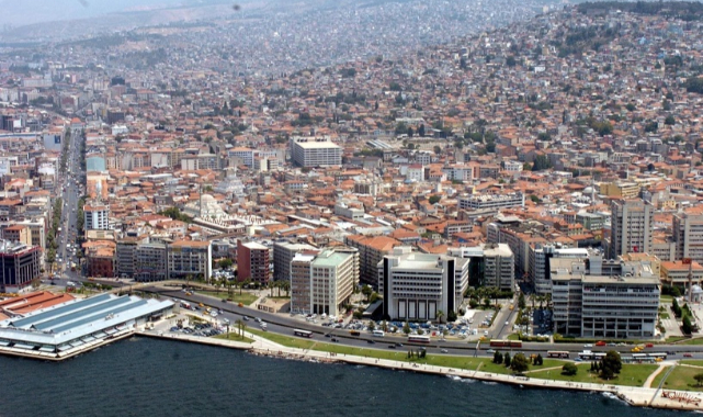 İzmir'in 'göç' bilançosu açıklandı: İzmir eksilere düştü!
