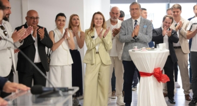 Konak’ta iki Cumhuriyet Kütüphanesi daha hizmete açıldı