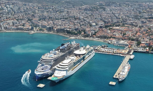 Kuşadası'na 4 kruvaziyerle 8 bin yolcu!