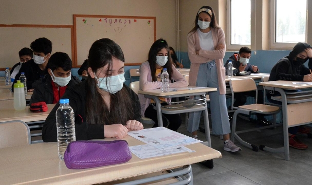 LGS cevap anahtarı ve soru kitapçıkları yayımlandı