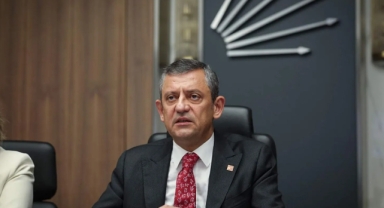 Özgür Özel, İzmir'e gelecek: Alternatif il binası açılacak!