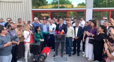 Üç saatlik toplantı sona erdi: CHP’li Yeter’den tasfiyelere tepki!