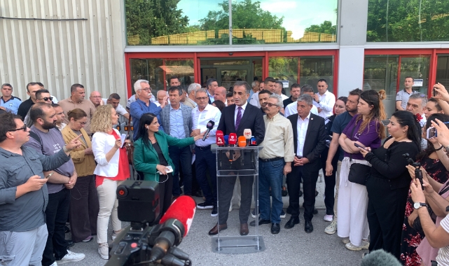 Üç saatlik toplantı sona erdi: CHP'li Yeter'den tasfiyelere tepki!