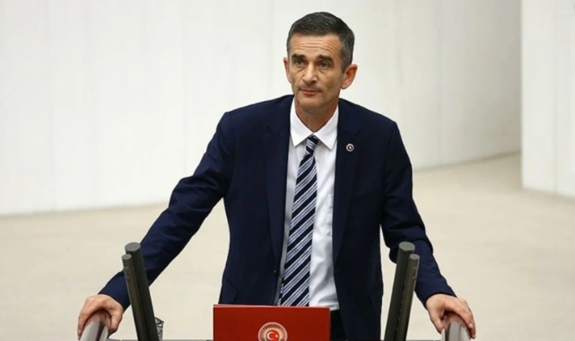 Ümit Dikbayır CHP'den istifa etti!