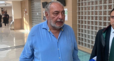 Ünlü sunucu Reha Muhtar hayatını kaybetti