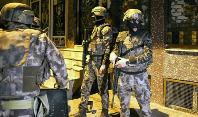12 ilde 4 örgüte eş zamanlı operasyon: 74 gözaltı!