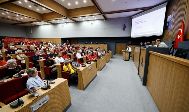 Afetlere karşı dayanışma ağı güçleniyor