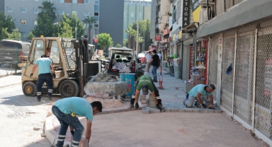 Alsancak sokakları yenilenmeye devam ediyor