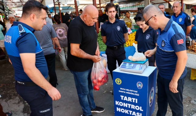 Buca'da tartılara güvenli alışveriş kontrolü