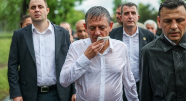 Çağatay Güç'ten 'yeni parti' mesajı: Gömlek çıkarmıyoruz, ateşten gömlek giyiyoruz!