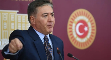 CHP'li Emir, yeni parti için 'Özgür Özel'i işaret etti!
