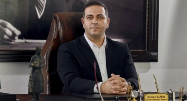Erman Uzun, CHP'de kalacağını açıkladı!
