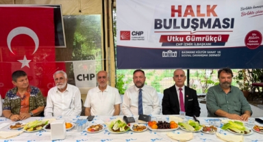Gümrükçü, İzmir'in kalbinde vatandaşlarla buluştu