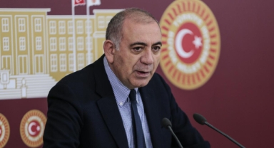 Gürsel Tekin'in il başkanlığı devam edecek!