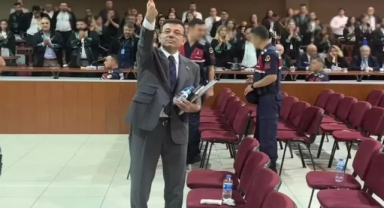 İBB'nin 61'inci duruşması gergin başladı: CHP'li vekillerden sert tepki!