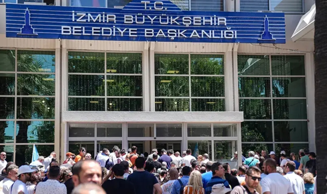 İzBB'de 79 işçinin iş sözleşmesine son verildi!