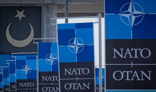 İzmir'deki NATO operasyonu sonrası adliyeye sevkler başladı!