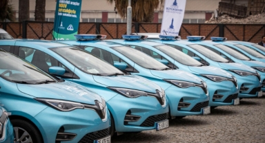 İzmir’in elektrikli araç filosuyla 25 milyon lira tasarruf