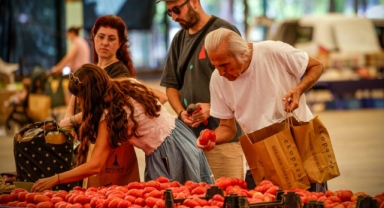 İzmir’in ömrü uzatan pazarı: Ekopazar İzmir