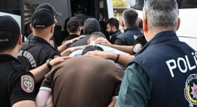İzmir merkezli bahis operasyonunda 20 tutuklama!