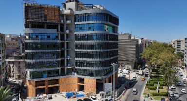 Konak'ın yeni hizmet binasında sona yaklaşıldı
