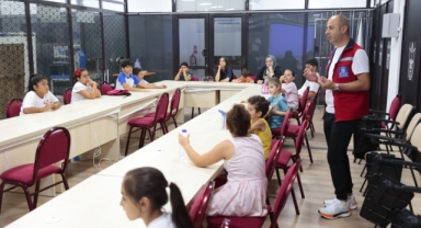 Konaklı çocuklara Afet Farkındalık Atölyesi