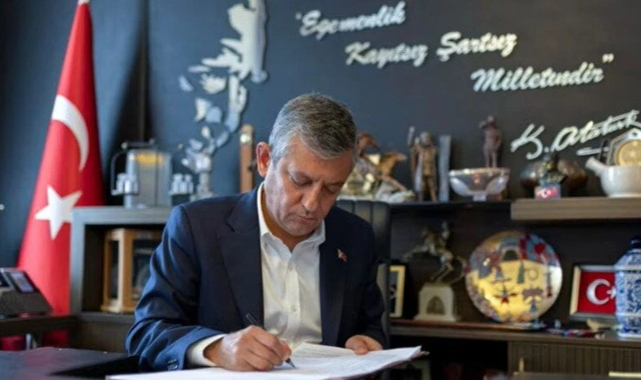 Özgür Özel, CHP'den istifa etti, YENİ Parti kuruldu!