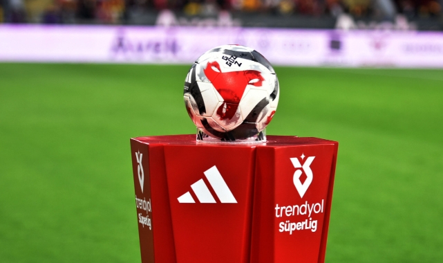 Süper Lig'de fikstür günü: Sezonunun programı bugün belli oluyor